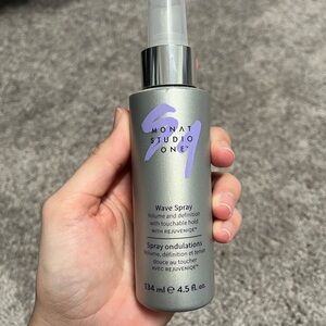 Monat Studio One Wave Spray